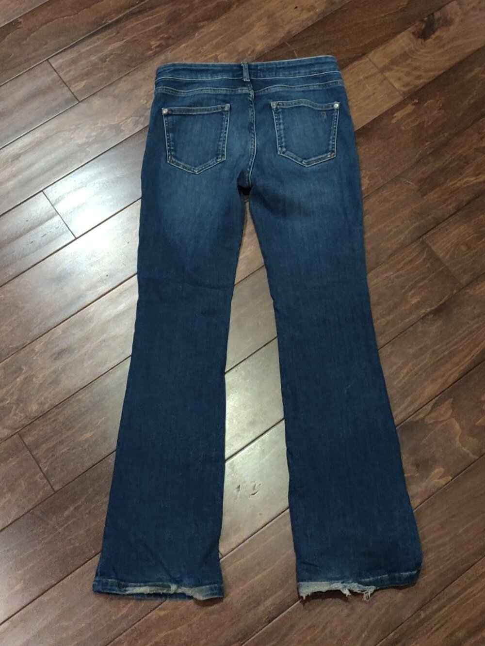 Anthropologie Pilcro Mid Rise Flare Jeans SIZE 28 - Picture 5 of 5